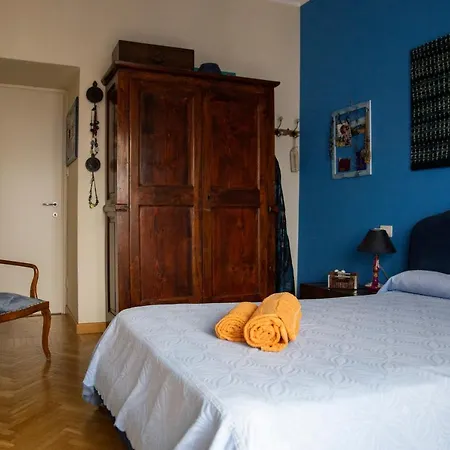 Vista Rocca Di E Angera Apartamento *